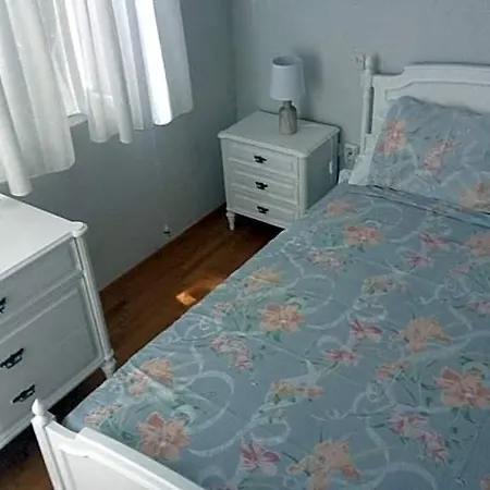 Comfortable Flat, Quiet And Near Center Hotell 3*