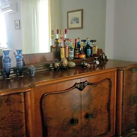 Comfortable Flat, Quiet And Near Center 3* Thessaloníki
